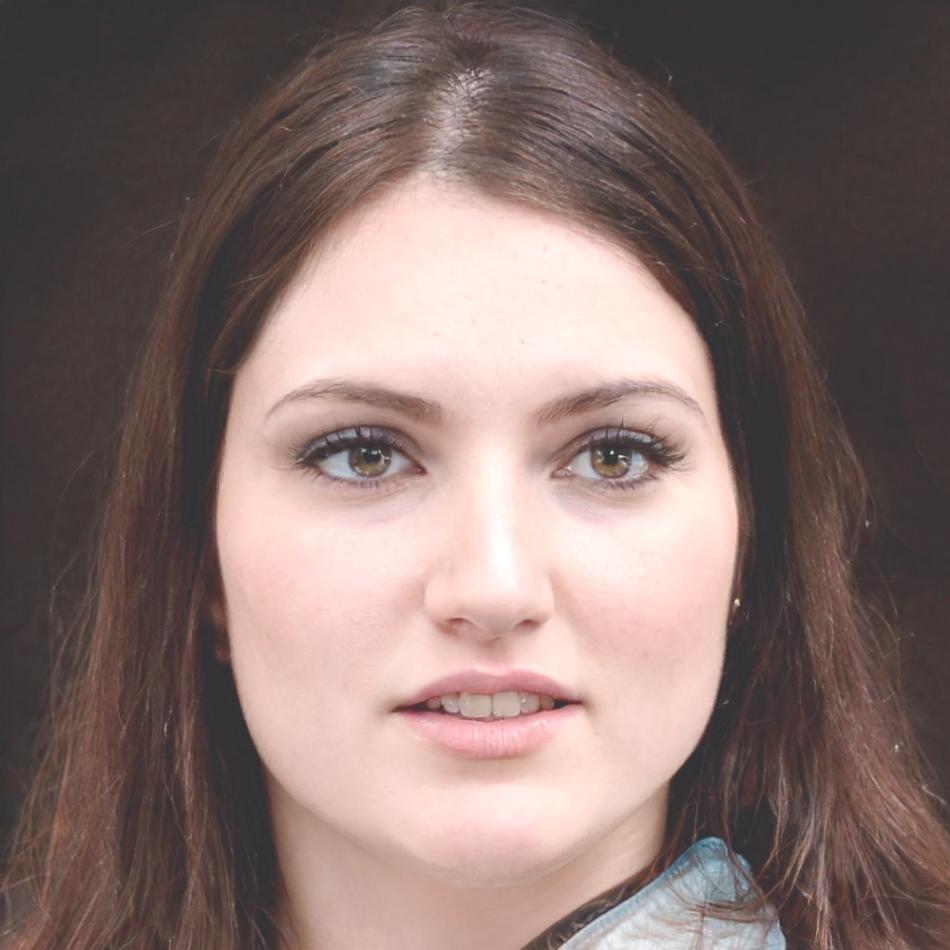 Linh Nguyen, senior trading instructor specializing in risk management